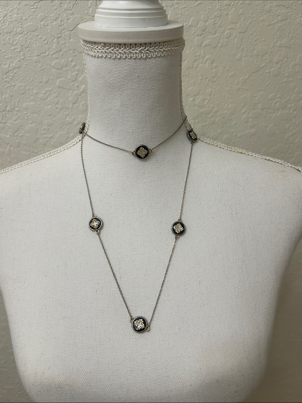 Charm layering necklace